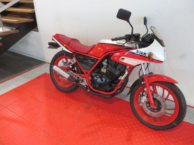 yamaha - srx-250