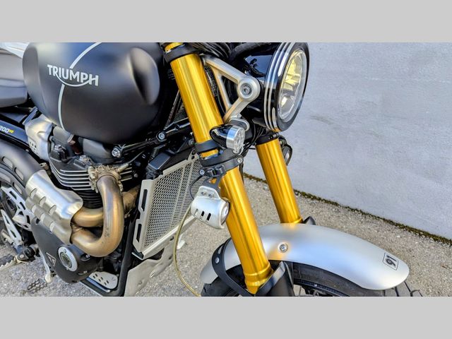 triumph - scrambler-1200-xe
