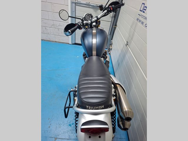 triumph - scrambler-1200-xe