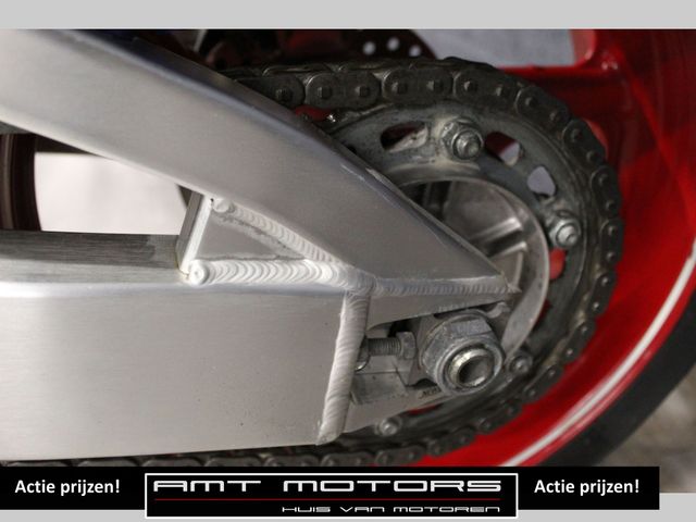 honda - cbr-900-rr-fireblade