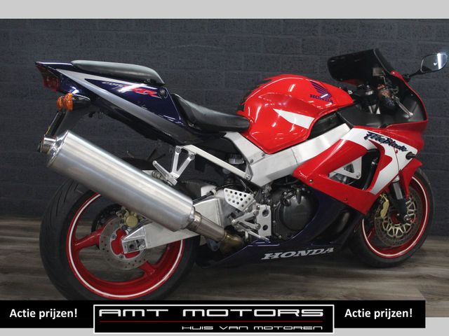 honda - cbr-900-rr-fireblade
