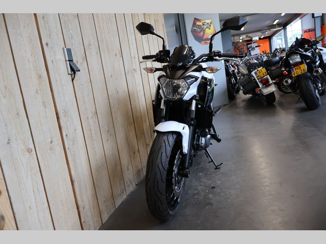 kawasaki - z650