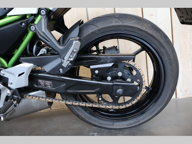 kawasaki - z650