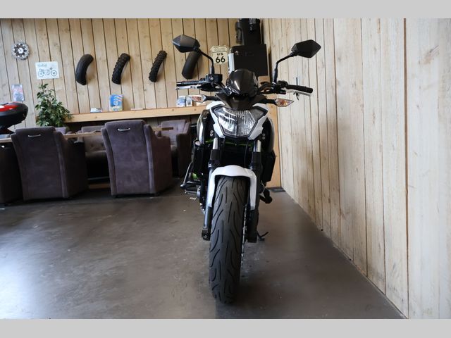 kawasaki - z650