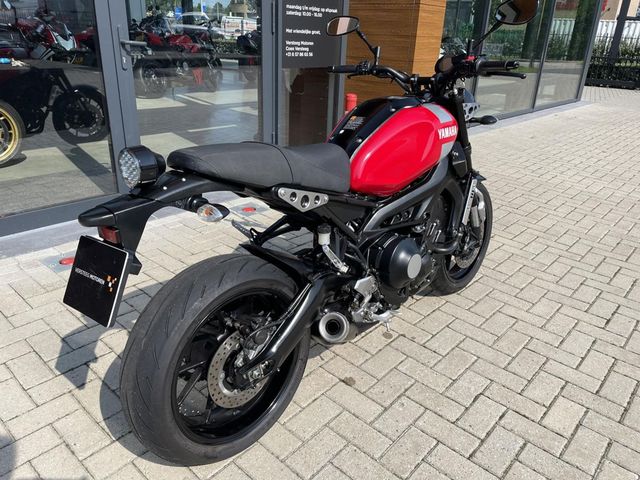 yamaha - xsr-900-abs