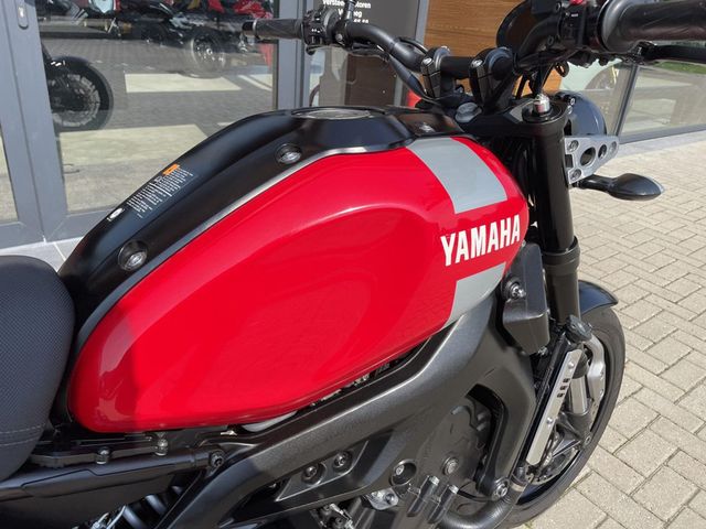yamaha - xsr-900-abs