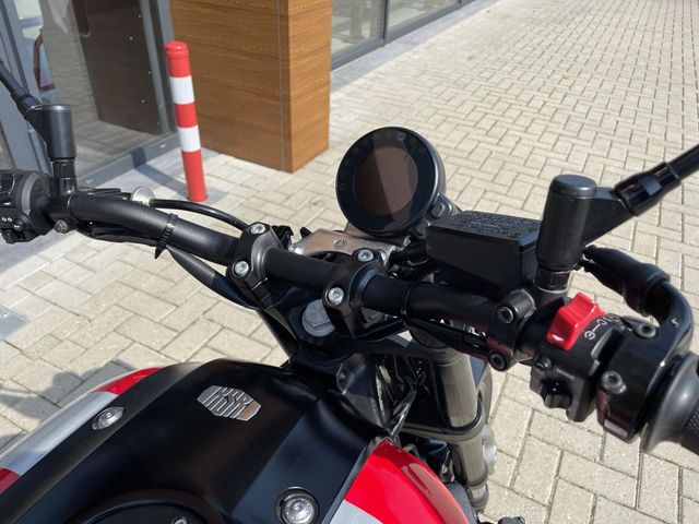 yamaha - xsr-900-abs