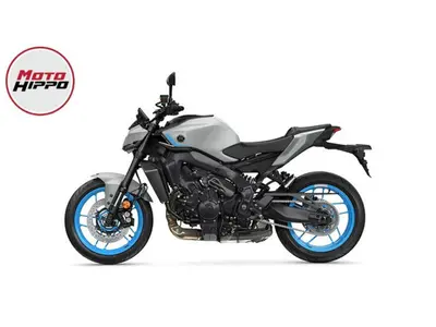 YAMAHA MT 09 Y-AMT – foto 4