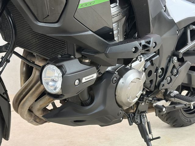 kawasaki - versys-1000-grand-tourer
