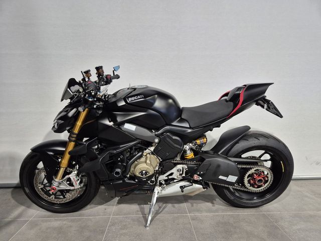 ducati - streetfighter-v4s