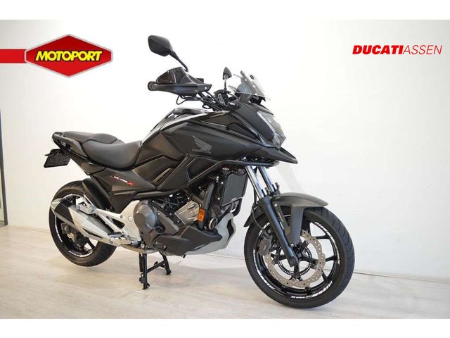 honda - nc-750-x-dct