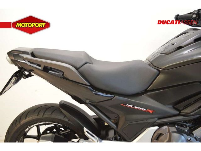 honda - nc-750-x-dct