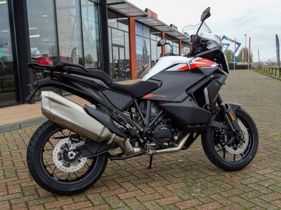 KTM 1390 SUPER ADVENTURE S EVO – foto 4