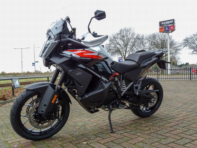 ktm - 1390-super-adventure-s-evo