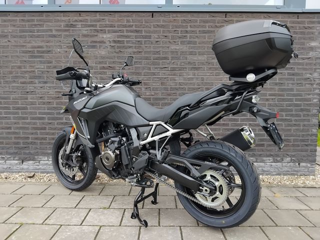 suzuki - v-strom-800