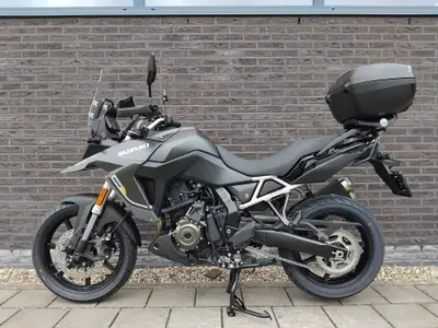 SUZUKI V-STROM 800 – foto 2
