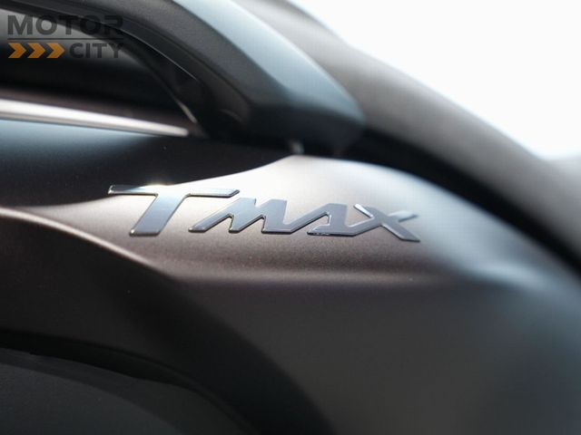 yamaha - tmax-tech-max-560