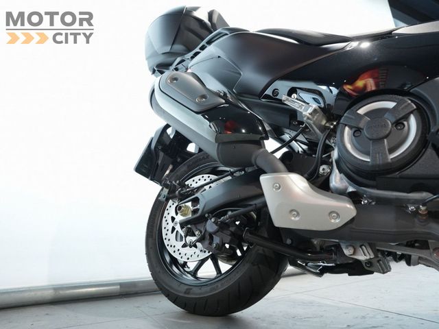 yamaha - tmax-tech-max-560