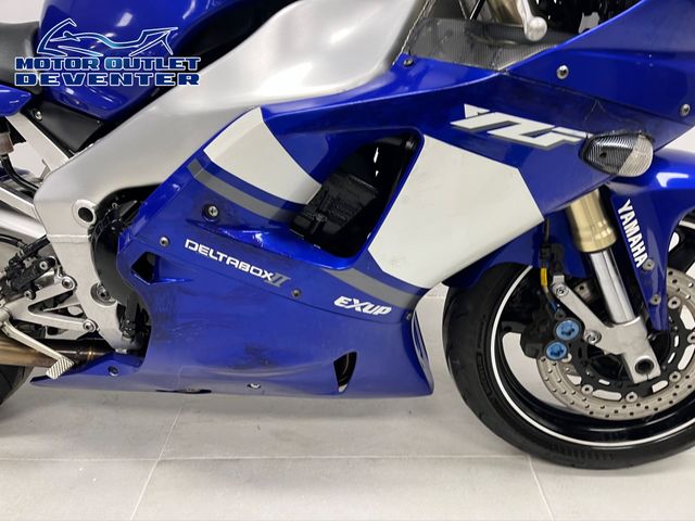 yamaha - yzf-r1