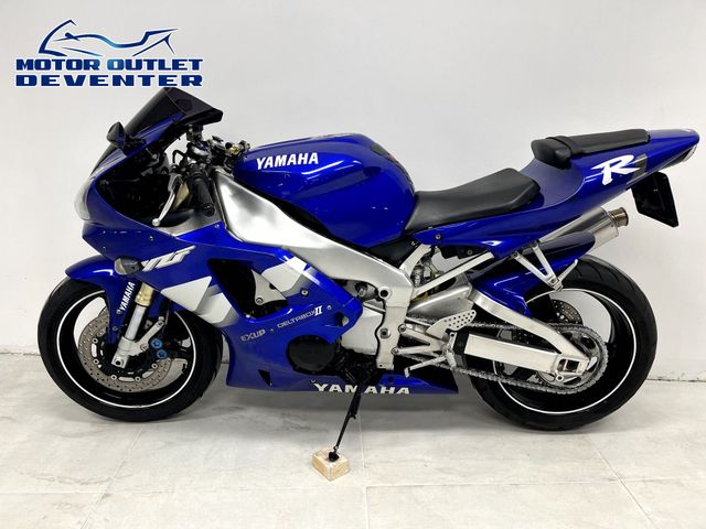 yamaha - yzf-r1