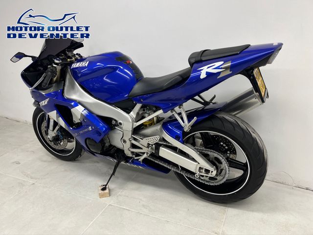 yamaha - yzf-r1