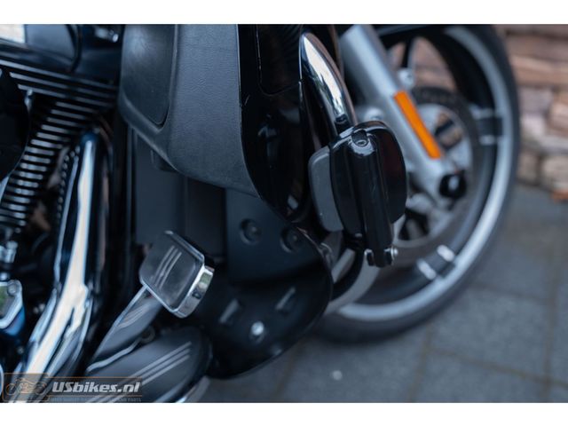 harley-davidson - street-glide-special-flhxs