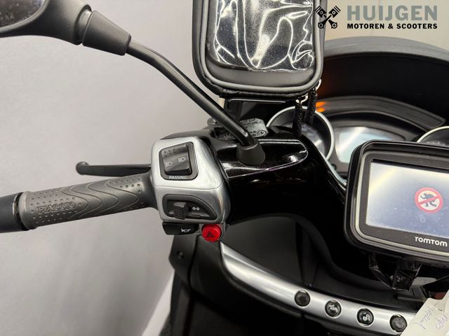piaggio - mp3-500-lt-sport