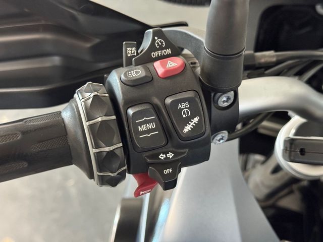 bmw - f-750-gs