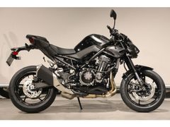 KAWASAKI Z900