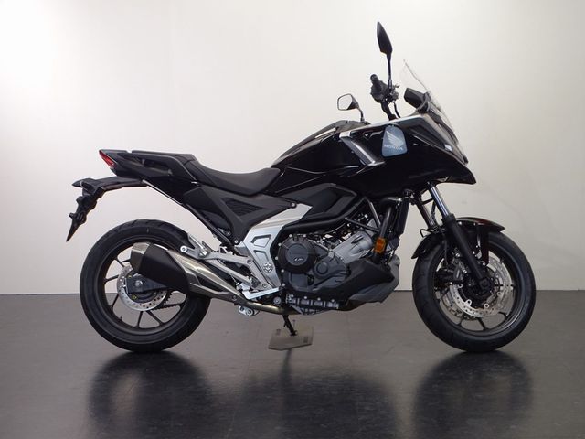 honda - nc-750-x-dct