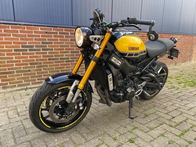 yamaha - xsr-900-abs