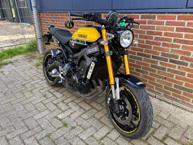 yamaha - xsr-900-abs