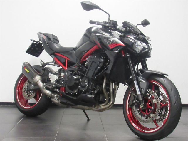 kawasaki - z900