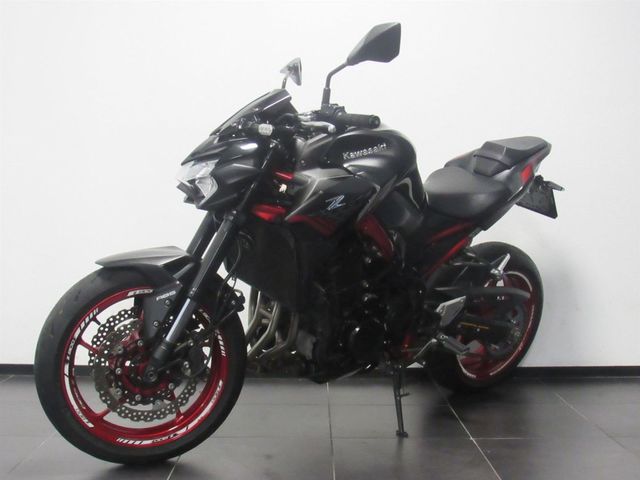 kawasaki - z900