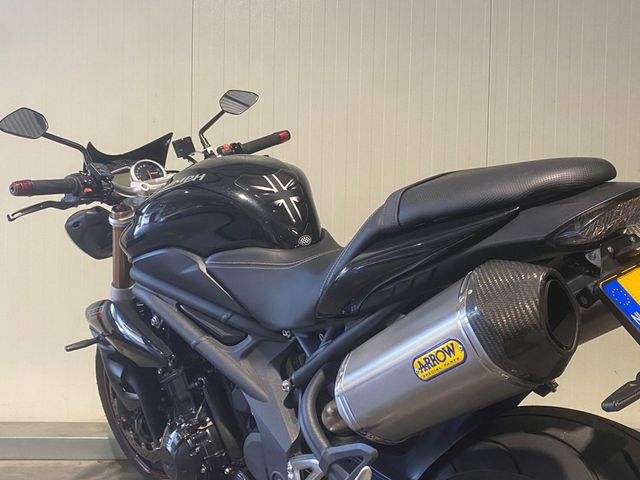 triumph - speed-triple-1050