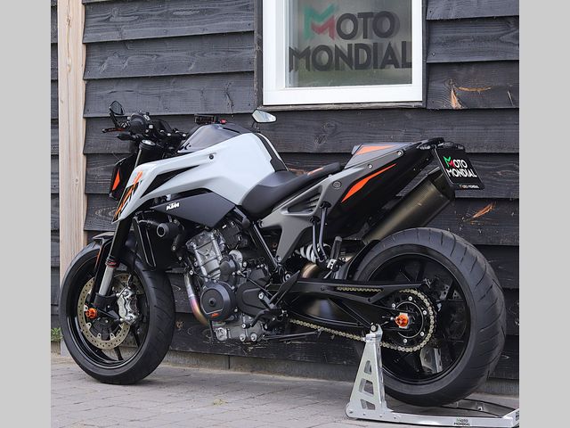 ktm - 790-duke