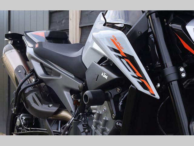 ktm - 790-duke
