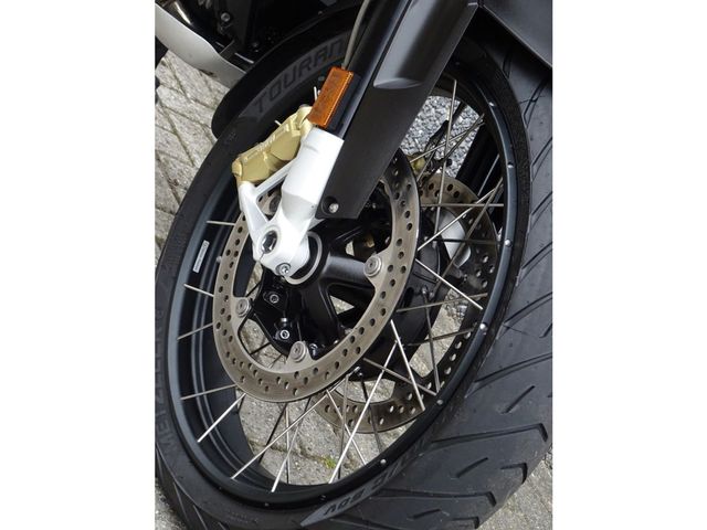 bmw - r-1250-gs-adventure