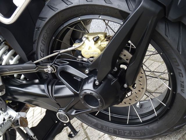 bmw - r-1250-gs-adventure