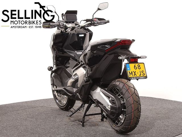 honda - x-adv