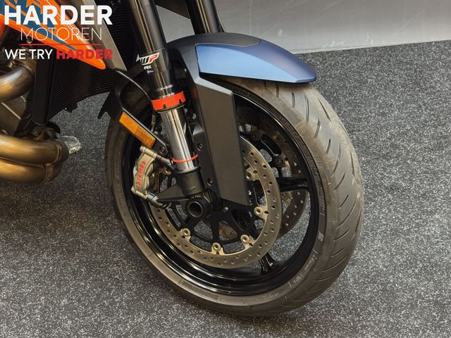 ktm - 1290-super-duke-r
