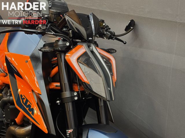 ktm - 1290-super-duke-r