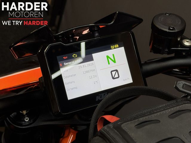 ktm - 1290-super-duke-r