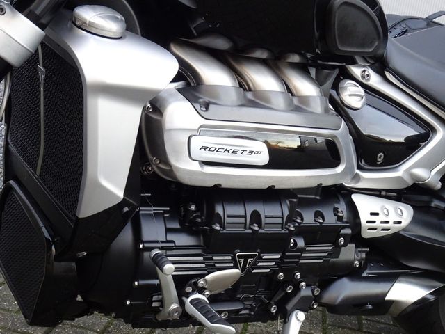 triumph - rocket-iii-gt