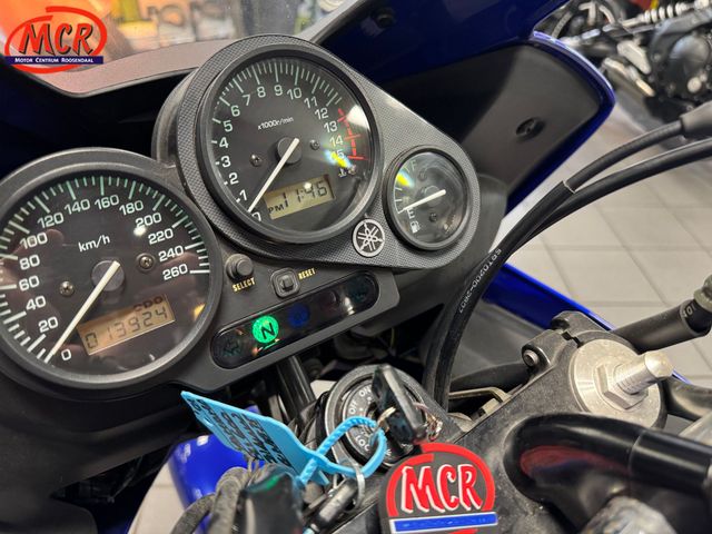 yamaha - fzs-600-fazer