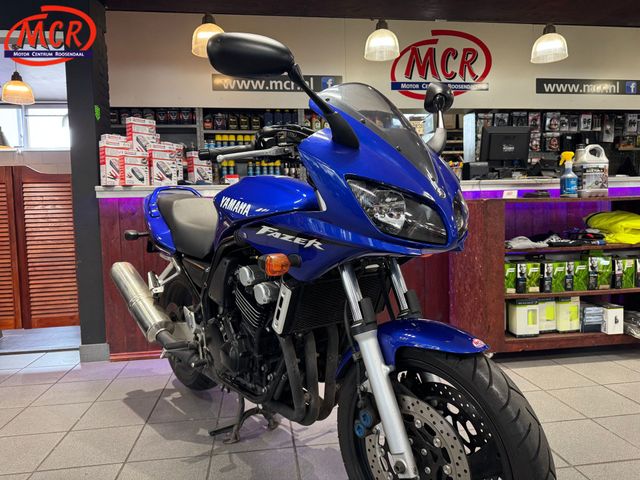 yamaha - fzs-600-fazer