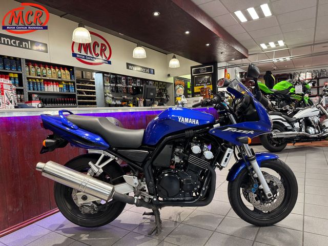 yamaha - fzs-600-fazer