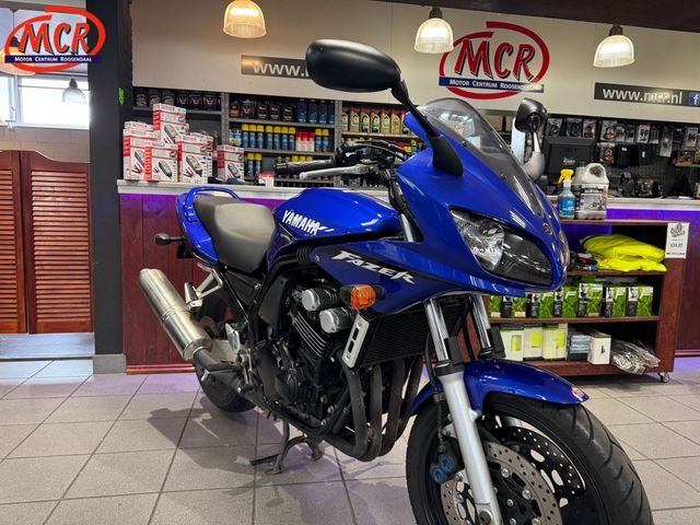 yamaha - fzs-600-fazer