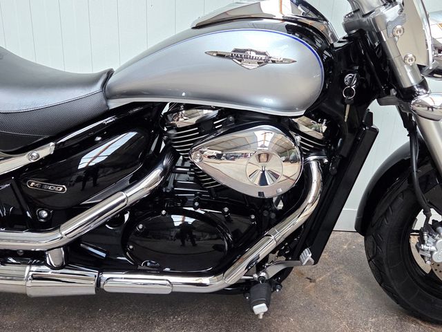 suzuki - intruder-m-800