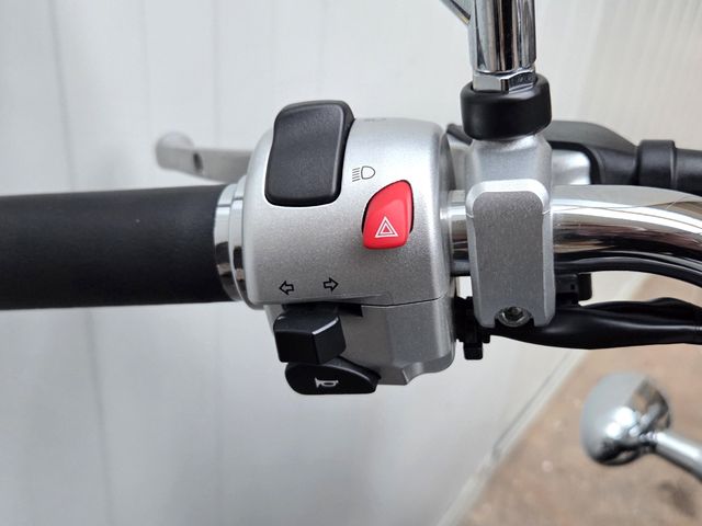 suzuki - intruder-m-800